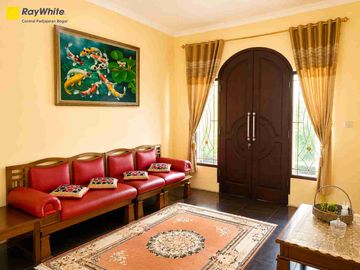 Rumah 2 Lantai di Candraloka Telaga Kahuripan Bogor