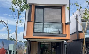RUMAH 400JT-AN SELANGKAH KE GADING SERPONG