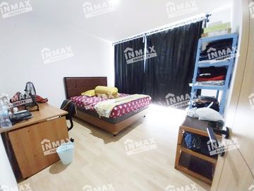 Rumah 2 Lantai Cluster One Gate System Gunung Anyar Surabaya