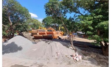 Vacant lot in Moonwalk, Parañaque - 5,800 sqm. Good for mixed-use or residential development