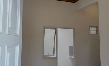 dijual rumah siap huni, lokasi 5 menit ke BSD, dan selangkah ke stasiun cisauk, harga 650Jt-an