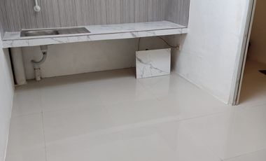 dijual rumah siap huni, lokasi 5 menit ke BSD, dan selangkah ke stasiun cisauk, harga 650Jt-an