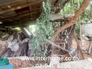 Vacant land, 119 square wah, near Workpoint Studio, Rangsit-Pathum Thani Road, Klong Prem Prachakorn Canal Road, Mueang Pathum Thani, Pathum Thani.