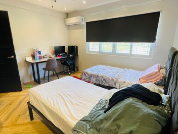 New Manila Townhouse 4 Car Garage For Sale near Robinsons Magnolia