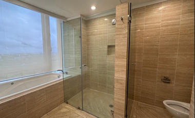 Newly renovated Three (3) bedroom unit for sale at Essensa East Forbes for sale