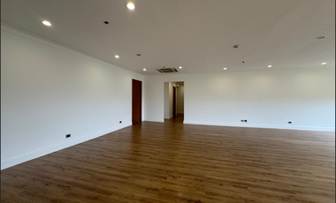 Newly renovated Three (3) bedroom unit for sale at Essensa East Forbes for sale