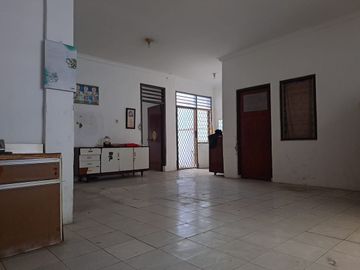 RUMAH STANDART SIAP HUNI DI JL KARTINI SAWAH BESAR JAKARTA PUSAT
