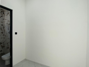 Sangat Langka, Perumahan Babatan Pantai dekat Grand Kenjeran, American Classic Modern Mewah