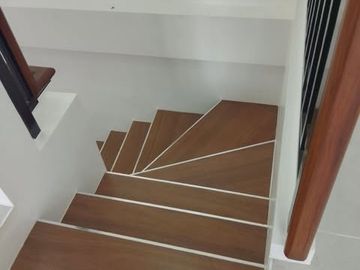 4BR House and Lot for sale in Antipolo *Cuesta Verde Executive Village