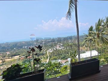 STUNNING 5-BEDROOM SEAVIEW VILLA FOR SALE