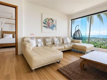 STUNNING 5-BEDROOM SEAVIEW VILLA FOR SALE