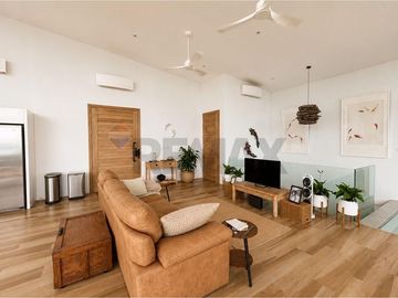 STUNNING 5-BEDROOM SEAVIEW VILLA FOR SALE