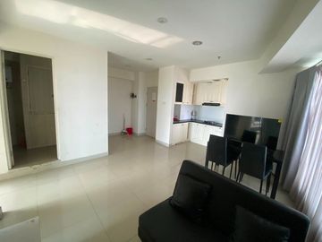 Disewakan Apartemen Grand Kamala Lagoon Emerald North Full Furnish Pekayon, Bekasi Selatan
