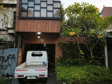 Kantor & Gudang Gayungsari Dijual Beserta Isinya, Siap Pakai Cocok Untuk Usaha