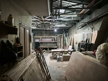 Kantor & Gudang Gayungsari Dijual Beserta Isinya, Siap Pakai Cocok Untuk Usaha