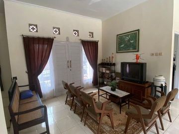 Rumah Hook  hanya 100 meter ke Jl.Godean - Sleman