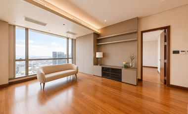 For Rent: Horizon Homes 3 Bedroom 3BR Condo Unit in BGC Fort Bonifacio Taguig City
