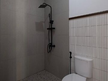 Rumah Baru 2 Lantai Antapani