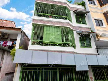 Jual Ruko 3LT Poros Jl. Pajenekang. Dekat Pasar Sentral. SHM