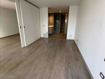 Vistas a la Cordillera y Estilo de Vida Premium: Espectacular Depto 1D 1B en Sector Exclusivo de La Reina