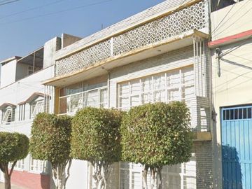 CALLE OTE 174 NO.392, MOCTEZUMA 2da SECC, VENUSTIANO CARRANZA, CDMX. Bonita casa en venta, EXCELENTE OPORTUNIDAD de formar un patrimonio