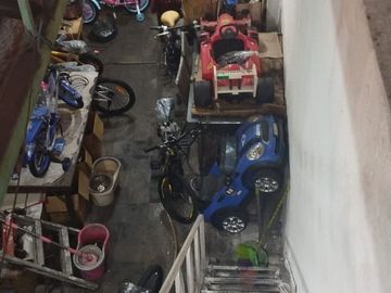 Rumah dan Tempat Usaha di Jalan Veteran Ref.05633