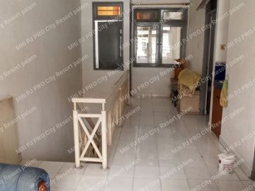 DIJUAL CEPAT RUMAH 2 LANTAI HADAP BARAT @RUMAH TAMAN PALEM SARI