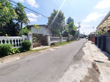 LT 215 LD12 DERESAN TANAH SHM JL GEJAYAN DEKAT UGM, UNY, KLEBENGAN, FLAMBOYAN, RINGROAD, KARANGWUNI, POGUNG BARU, PANDEGA, JL KALIURANG, CONDONGCATUR