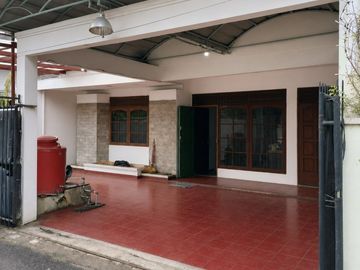 Rumah terawat di komplek muara sari kota bandung