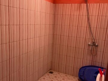 Rumah Semi Furnished Dalam Komplek Antapani Bandung