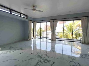 Dijual cepat rumah di Sentul city harga dibawah pasaran
