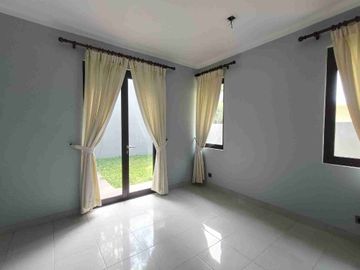 Dijual cepat rumah di Sentul city harga dibawah pasaran