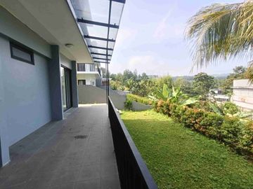 Dijual cepat rumah di Sentul city harga dibawah pasaran