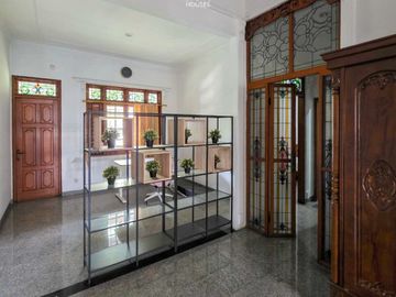 Kebayoran Baru 216m² Prime Tenang Asri 4KT 3KM, 18M Nego