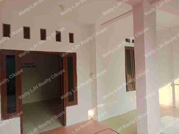 🏠 Rumah Disewakan - Baru Renovasi, Siap Huni!