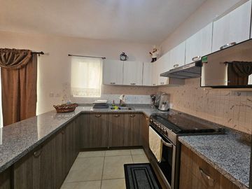 Casa Amueblada en Renta de Tres Recámaras