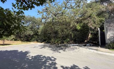 Terreno en venta Carreteta Nacional