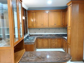 Rumah Baru Renovasi di Taman Holis Indah 1