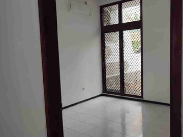 Disewakan Rumah di Trengilis Utara Surabaya