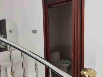 Disewakan Rumah di Trengilis Utara Surabaya