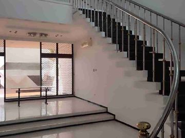 Disewakan Rumah di Trengilis Utara Surabaya