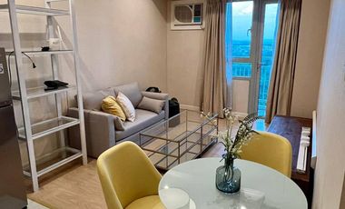 1 Bedroom The Grove by Rockwell, Pasig City For Sale