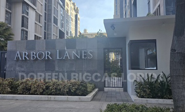 FOR SALE: 2 Bedroom 170sqm Condo with Parking in Arca South Taguig - Arbor Lanes