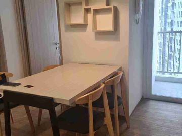 DISEWAKAN APARTEMEN TOKYO RIVERSIDE 2BR FULL FURNISHED