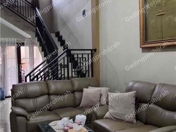 Dijual Rumah Asri Tengah Kota Jl.Kembar Sayap BKR,  Moh.Toha