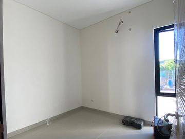 Rumah Rungkut Mapan Dekat Superindo dan McD Rungkut Siap Huni