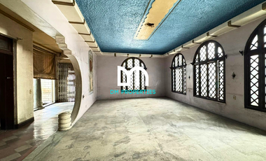 For Sale: Commercial Lot with Old House along Taft Avenue, Malate, Manila