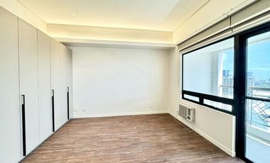 NEWLY RENOVATED 2 BEDROOM UNIT IN BSA TOWER LEGAZPI VILLAGE MAKATI CBD