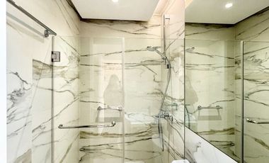 NEWLY RENOVATED 2 BEDROOM UNIT IN BSA TOWER LEGAZPI VILLAGE MAKATI CBD