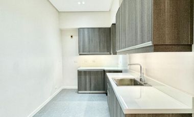 NEWLY RENOVATED 2 BEDROOM UNIT IN BSA TOWER LEGAZPI VILLAGE MAKATI CBD